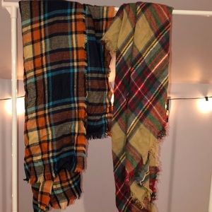 Blanket scarves
